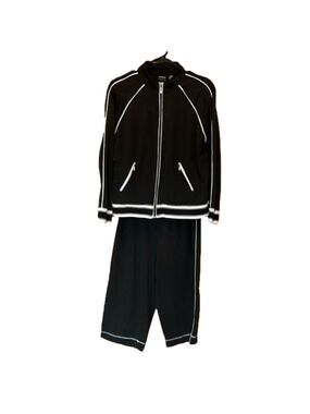 Erika Sport Petite Black & White Zip Up Sweatshirt and Capri Pant Matching Set